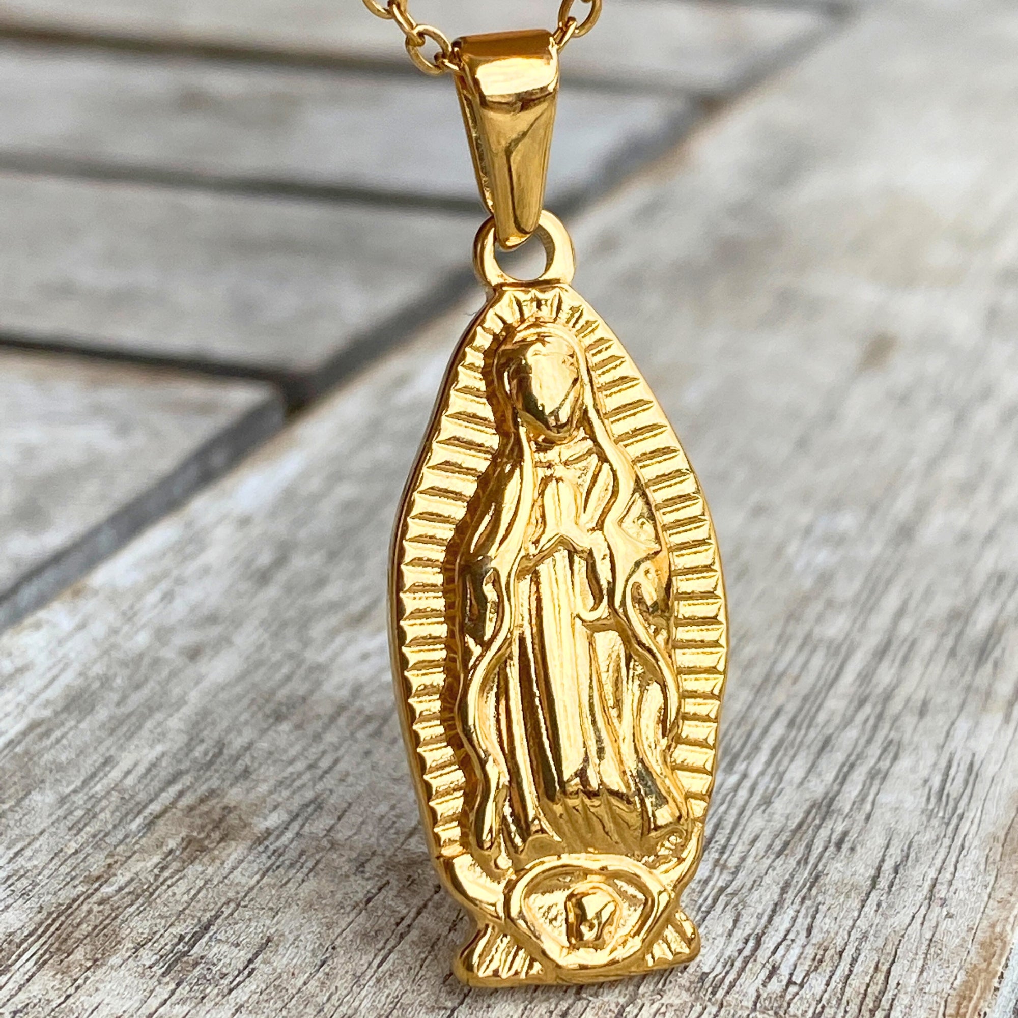Virgen de Guadalupe Necklace | Stainless steel